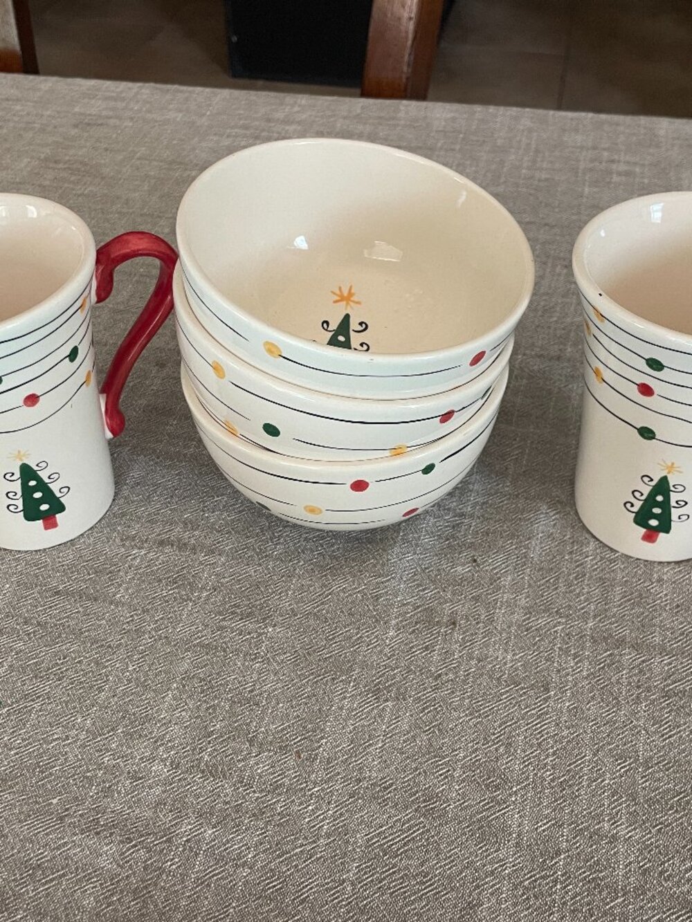 Living Art Holiday Christmas Lights Hand Painted Ceramic Bowls & Mugs Set of 5!